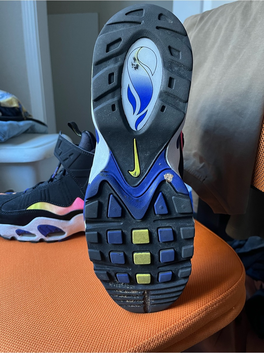 Nike Air Griffey Max 1 “LAX” - Picture 2 of 3